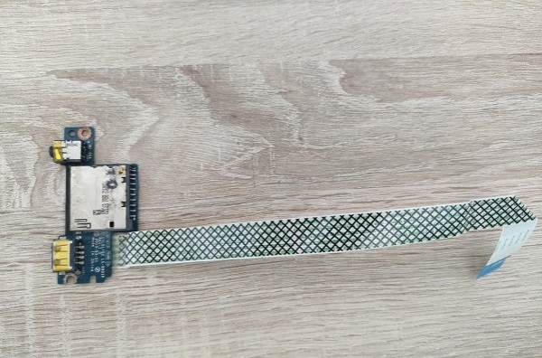 Picture of SD CARD AUDIO CARD READER USB BOARD FOR LENOVO