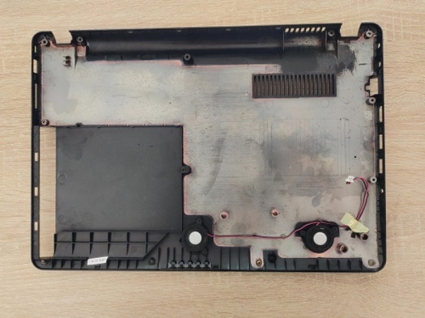 Picture of LAPTOP BOTTOM MOTHERBOARD BASE CASE FOR TURBO-X WITH SPEAKERS